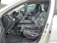 2021 Volvo XC60 фото