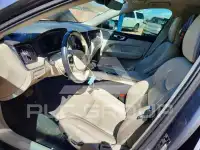 2021 Volvo XC60 фото