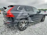 2021 Volvo XC60 фото