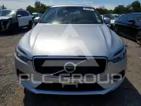 2021 Volvo XC60 фото