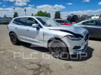 2021 Volvo XC60 фото