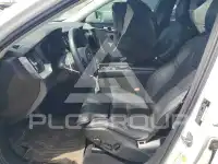 2021 Volvo XC60 фото