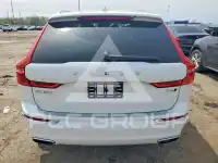 2021 Volvo XC60 фото