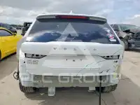 2021 Volvo XC60 фото