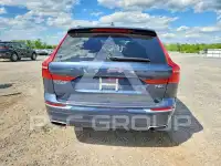 2021 Volvo XC60 photo