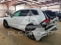 2021 Volvo XC60 photo