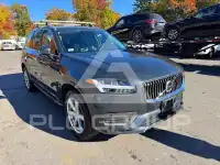 2021 Volvo XC90 фото