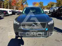 2021 Volvo XC90 фото