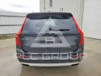 2021 Volvo XC90 фото