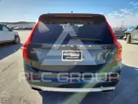 2021 Volvo XC90 фото