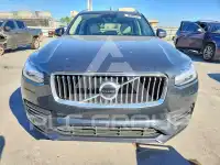 2021 Volvo XC90 фото