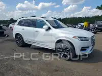 2021 Volvo XC90 photo