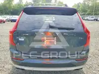 2021 Volvo XC90 photo