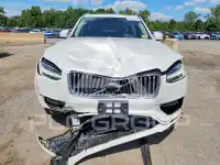 2021 Volvo XC90 фото