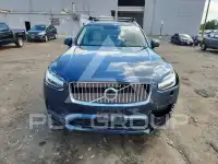 2021 Volvo XC90 фото