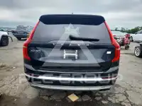 2021 Volvo XC90 фото