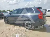 2021 Volvo XC90 photo