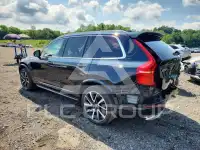 2021 Volvo XC90 photo