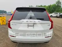 2021 Volvo XC90 фото