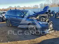 2021 Volvo XC90 фото