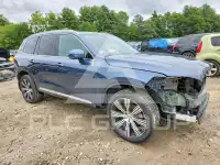 2021 Volvo XC90 photo