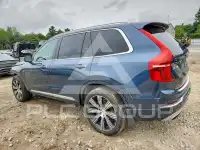 2021 Volvo XC90 photo