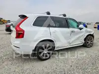 2021 Volvo XC90 photo