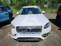 2021 Volvo XC90 фото
