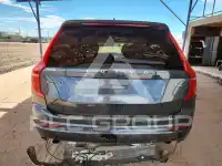 2021 Volvo XC90 фото
