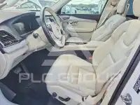 2021 Volvo XC90 photo