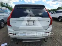 2021 Volvo XC90 photo