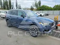 2021 Volvo XC90 photo