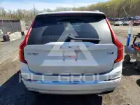 2021 Volvo XC90 фото