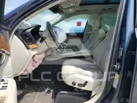 2021 Volvo XC90 фото
