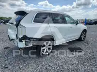 2021 Volvo XC90 фото