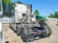 2021 Volvo VNL photo
