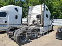 2021 Volvo VNL photo
