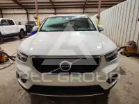 2021 Volvo XC40 фото