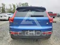 2021 Volvo XC40 photo