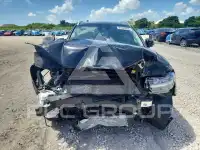 2021 Volvo XC40 photo
