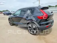 2021 Volvo XC40 фото
