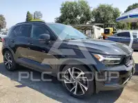 2021 Volvo XC40 photo