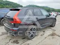 2021 Volvo XC60 фото