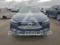 2021 Volvo XC60 фото