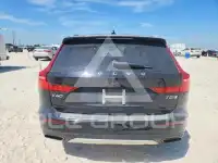 2021 Volvo V60 photo