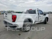 2021 GMC Sierra photo
