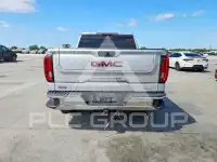 2021 GMC Sierra photo