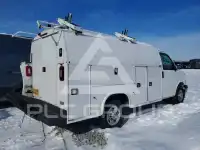 2021 GMC Savana фото