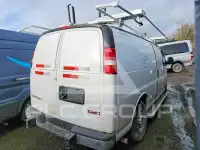 2021 GMC Savana фото
