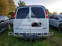 2021 GMC Savana фото